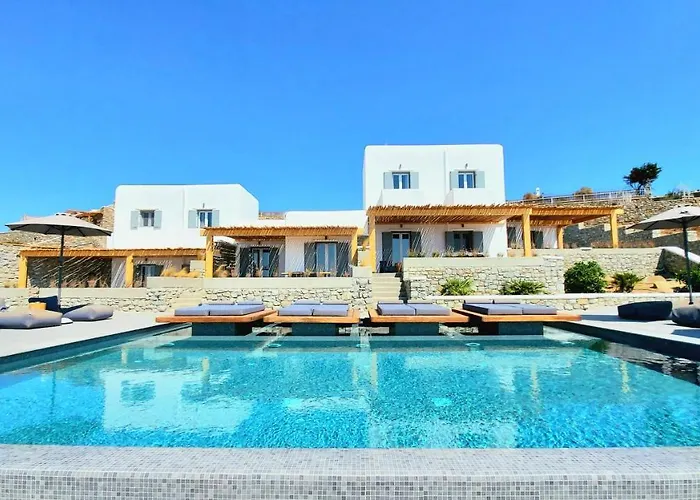 Pool Two-Bedroom Maisonette